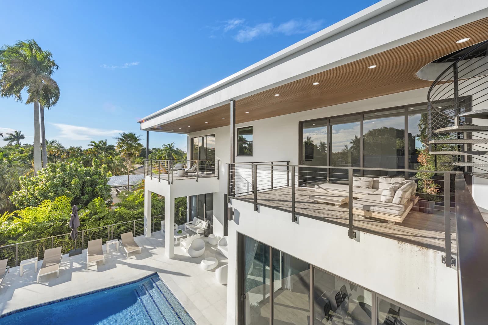 VILLA SUMMERCREST photo 4