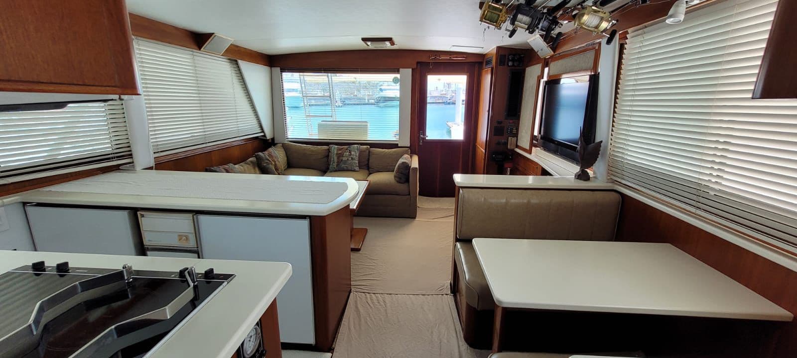 HATTERAS 52’ photo 5
