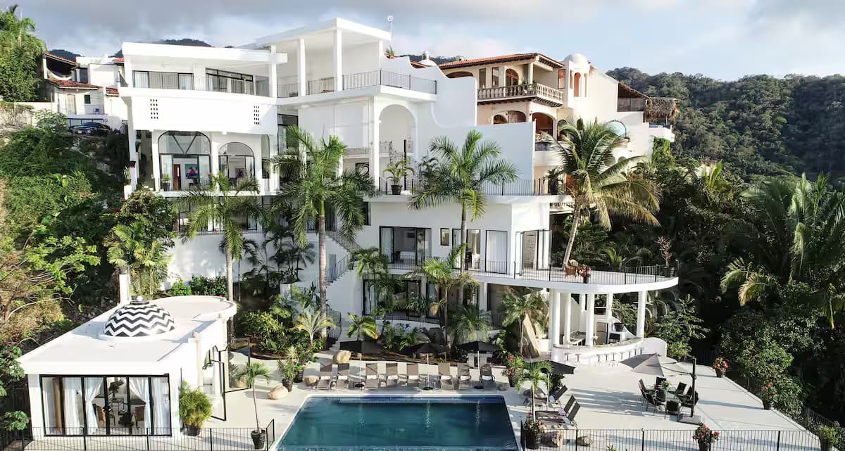 CASA VALERIE