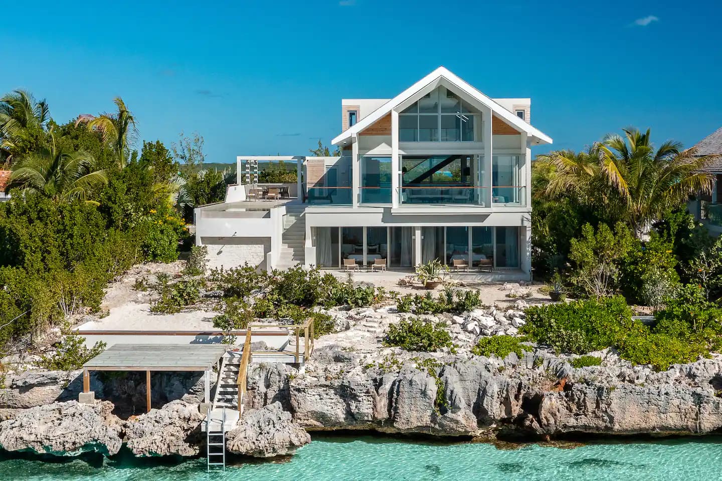 LA MER VILLA WEST photo 2