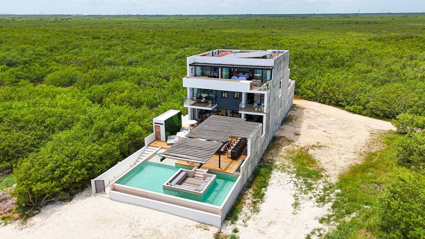 VILLA TIBURÓN