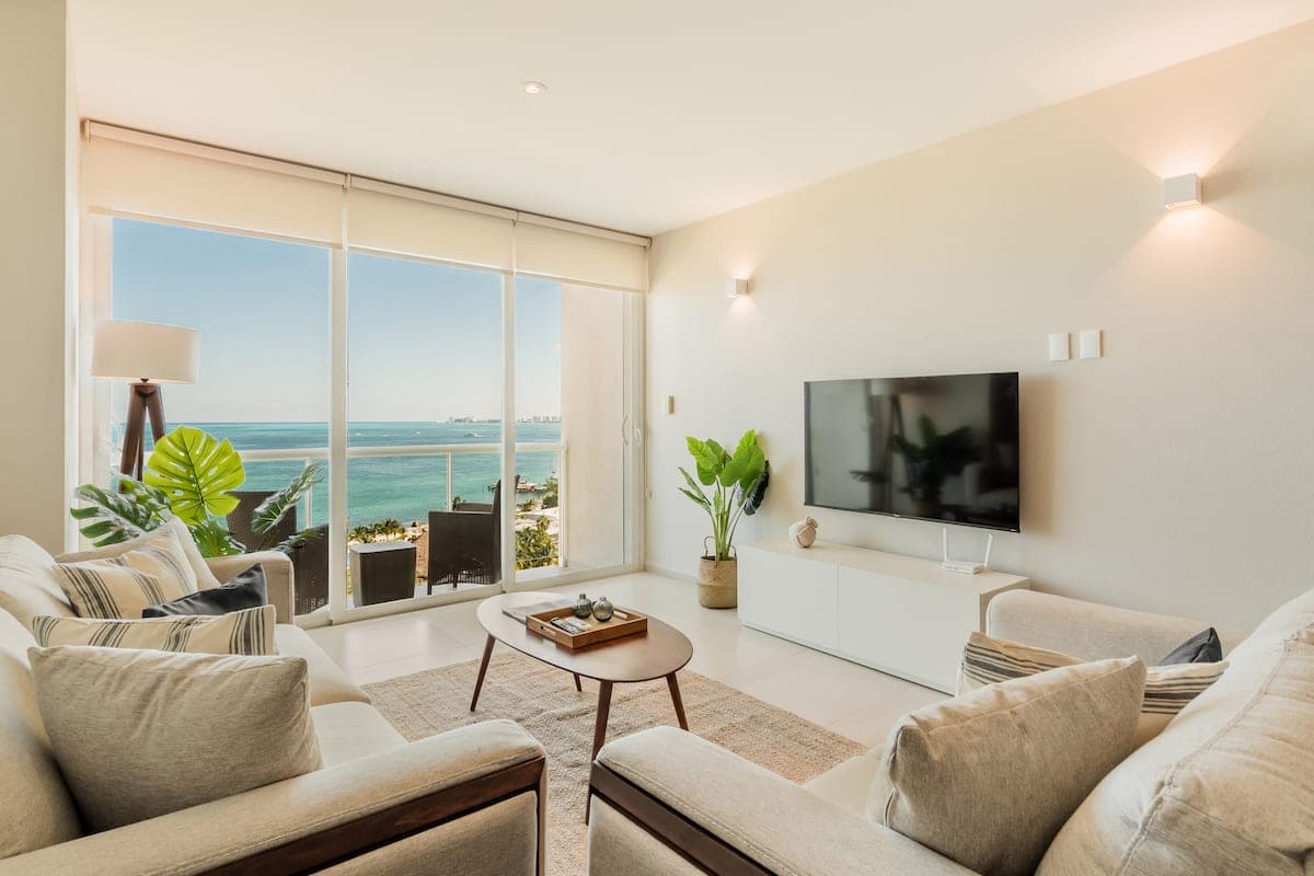 CONDO MAREA