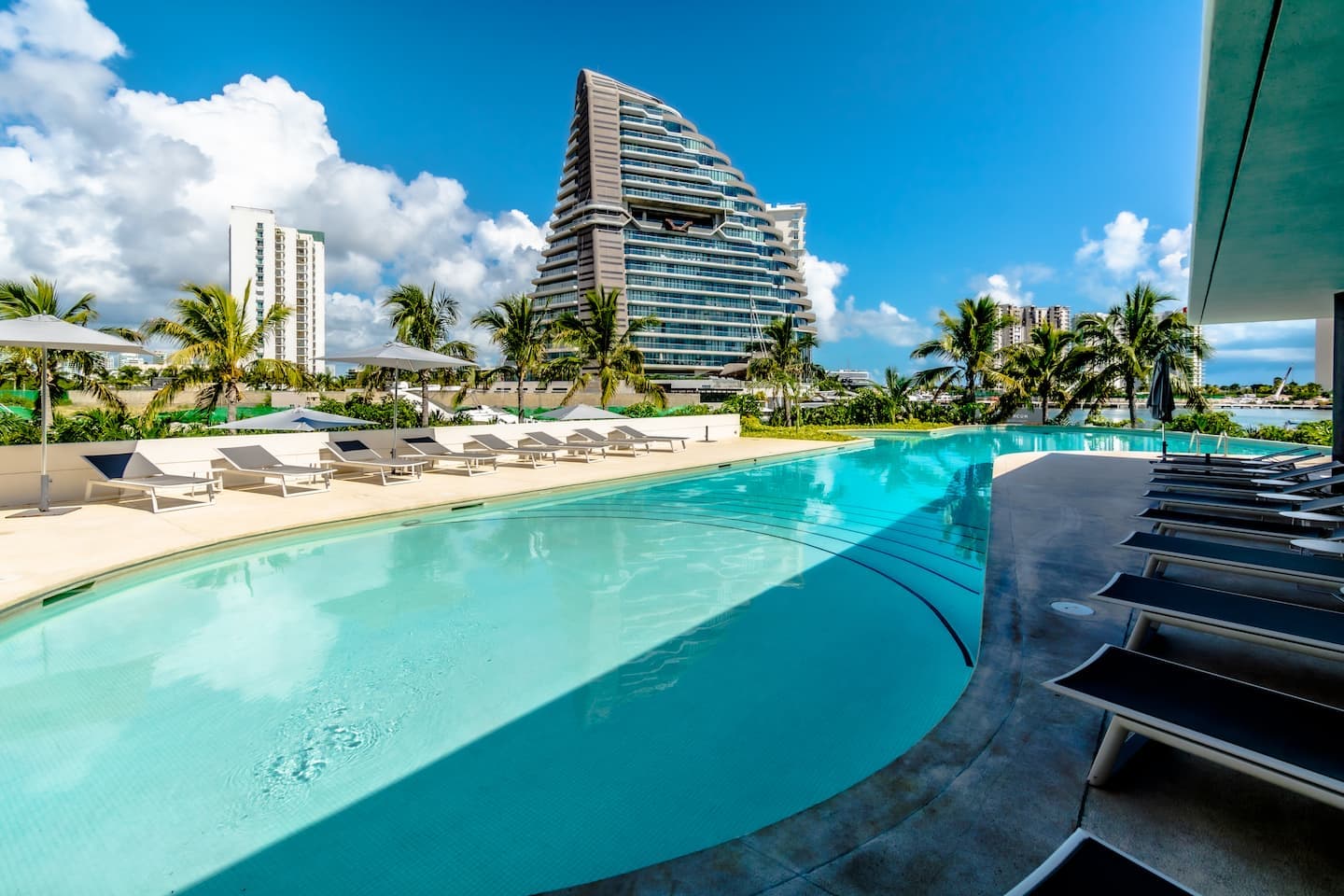 CONDO MARINA