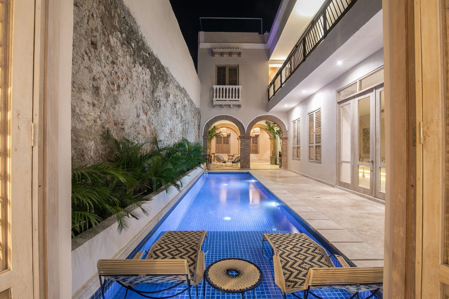 CASA DE LUJO DE 7 DORMITORIOS