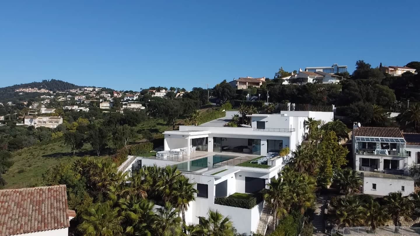 VILLA BELLEVUE