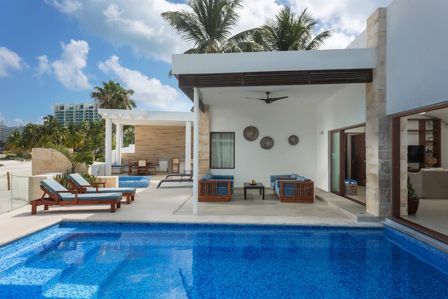 VILLA FLAMINGOS ZH