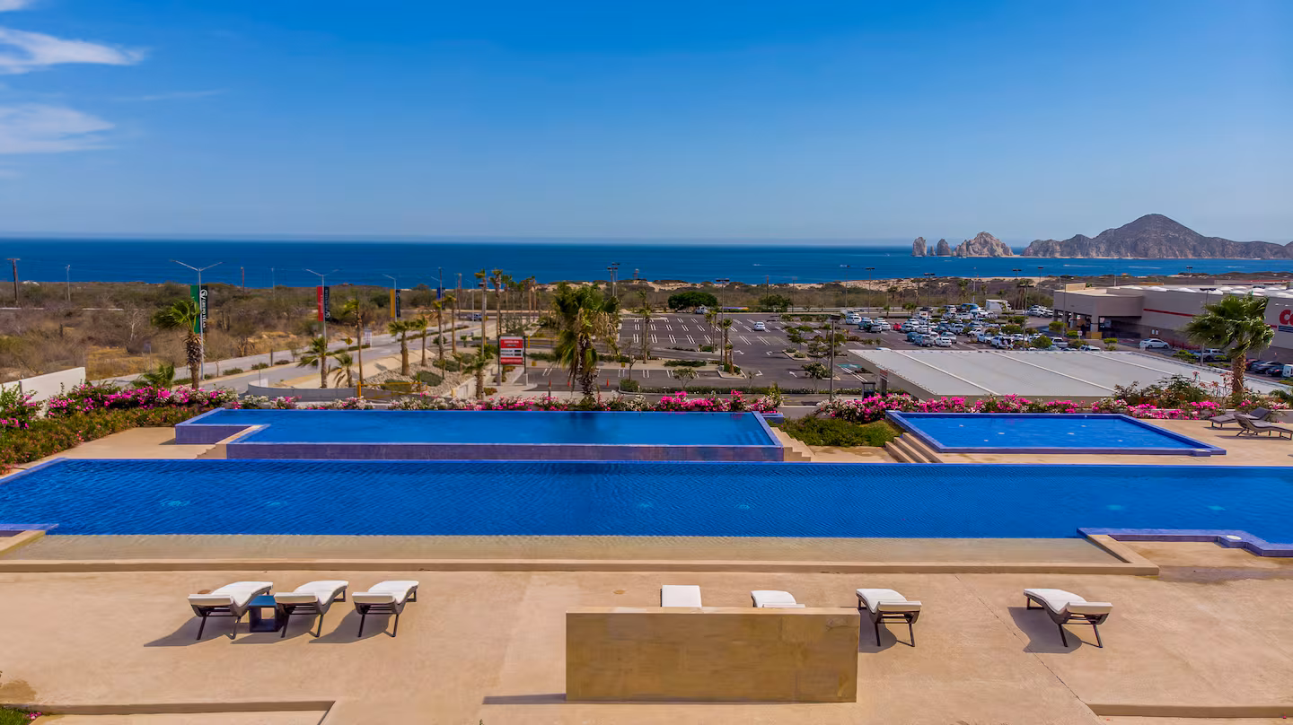 CONDO DE LUJO CON VISTA AL MAR, BALCÓN Y PISCINA photo 4