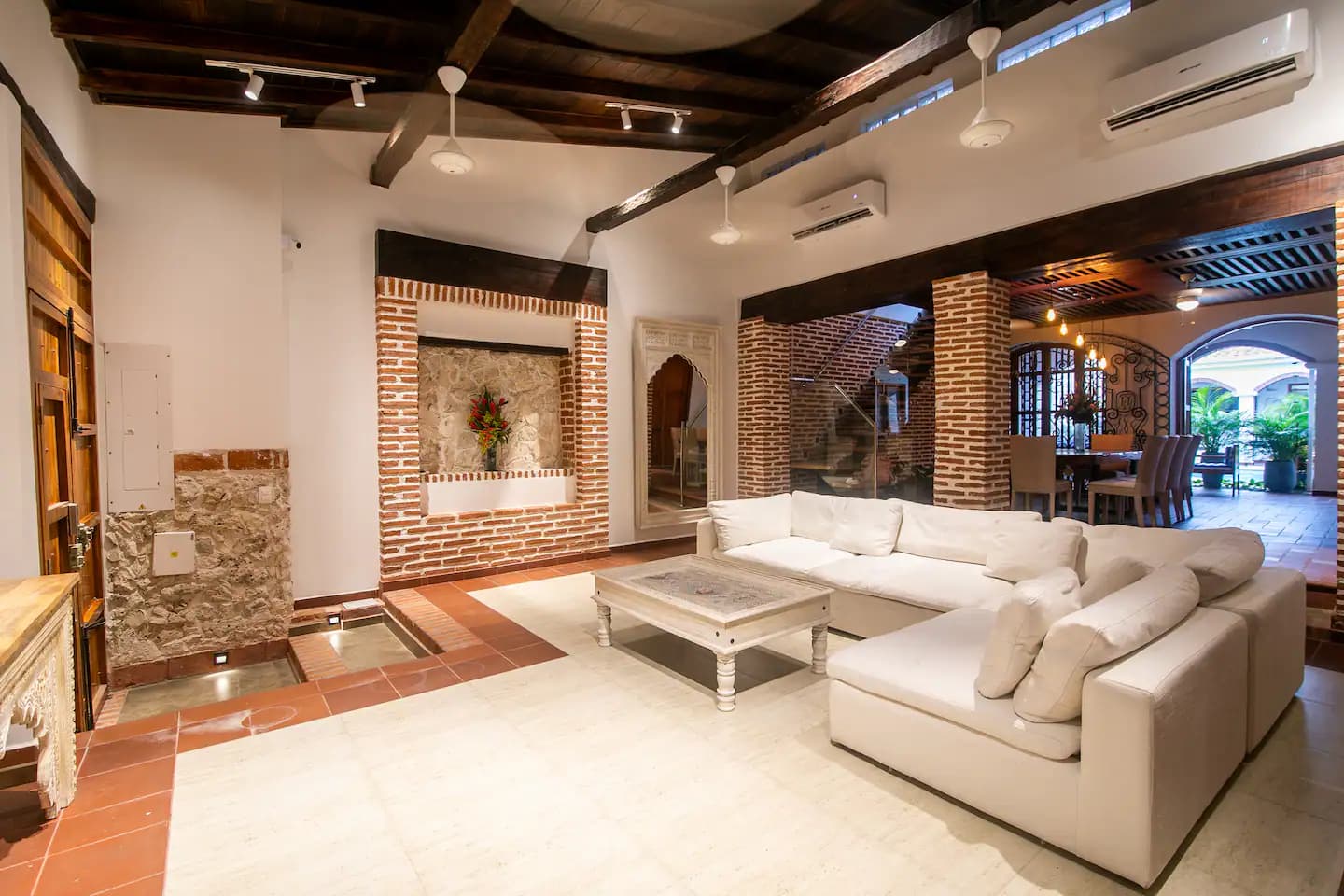 CASA SEBASTIAN photo 5
