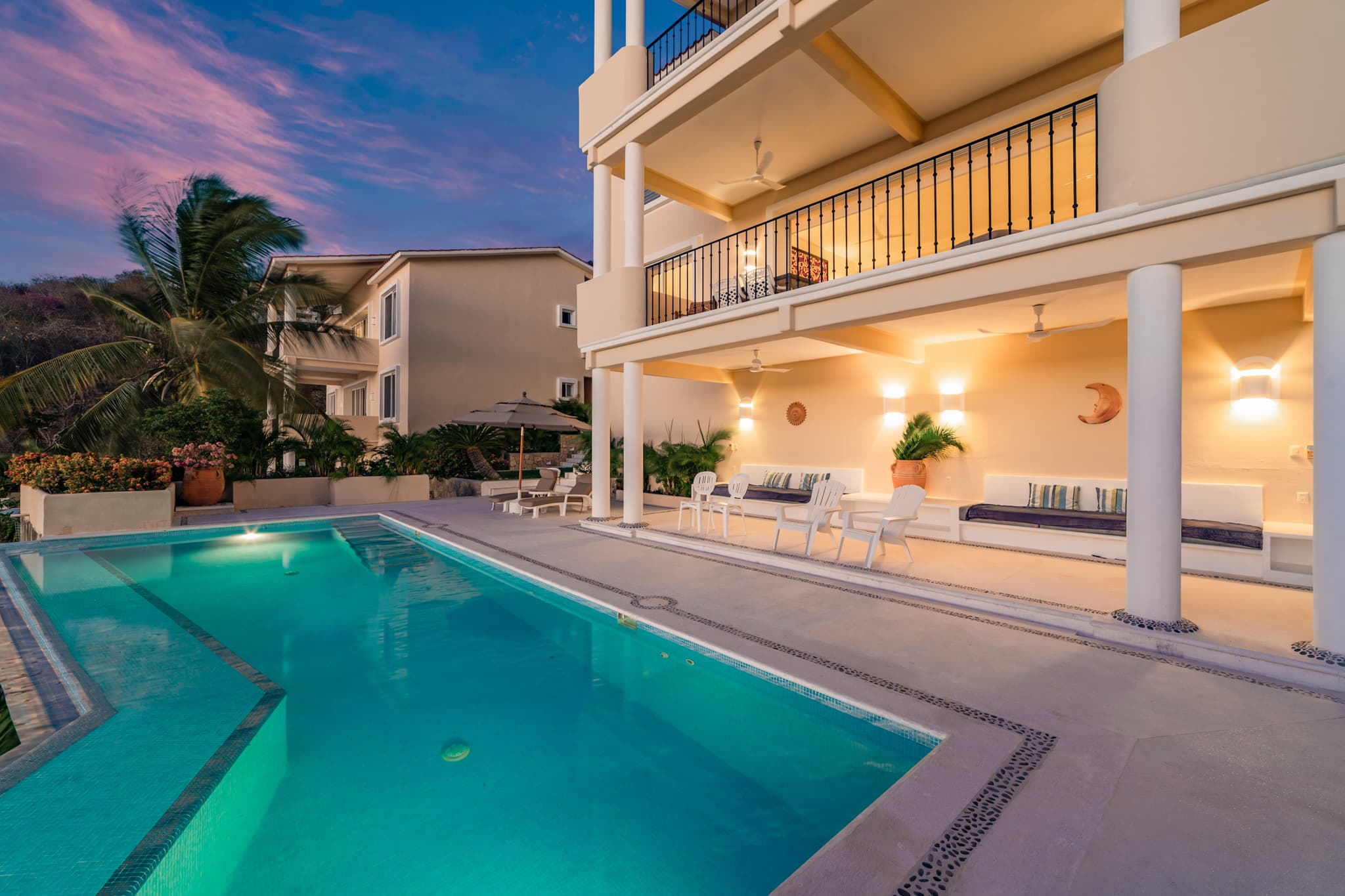 VILLA CAREY CONDO photo 3
