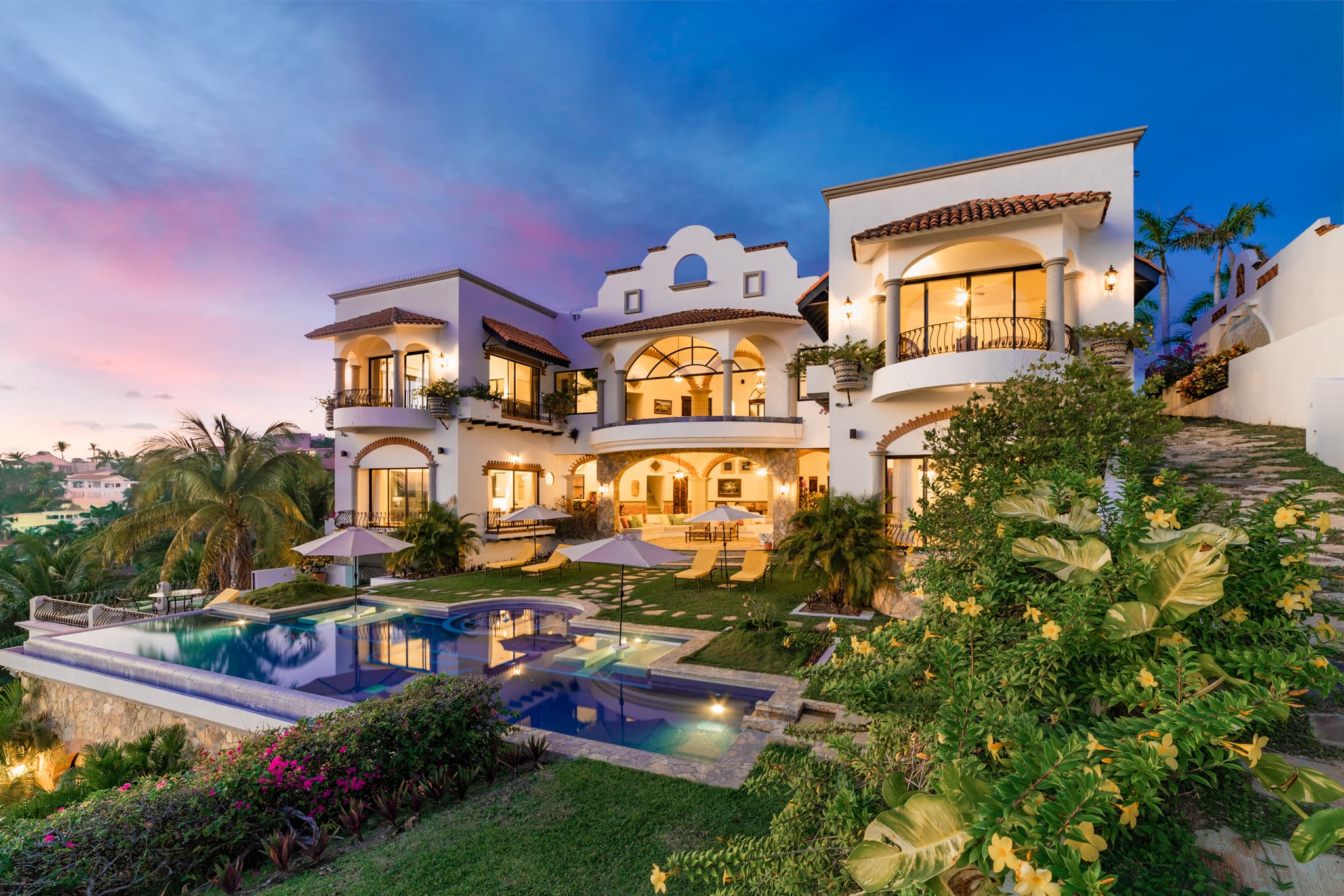 VILLA ENCANTADA