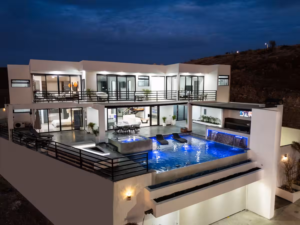 CASA BLANCA photo 2