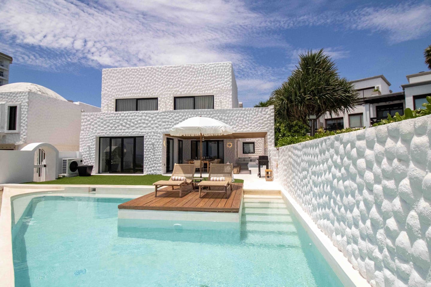 CASA MARE