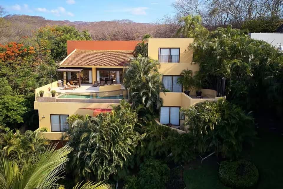 CASA COLORES