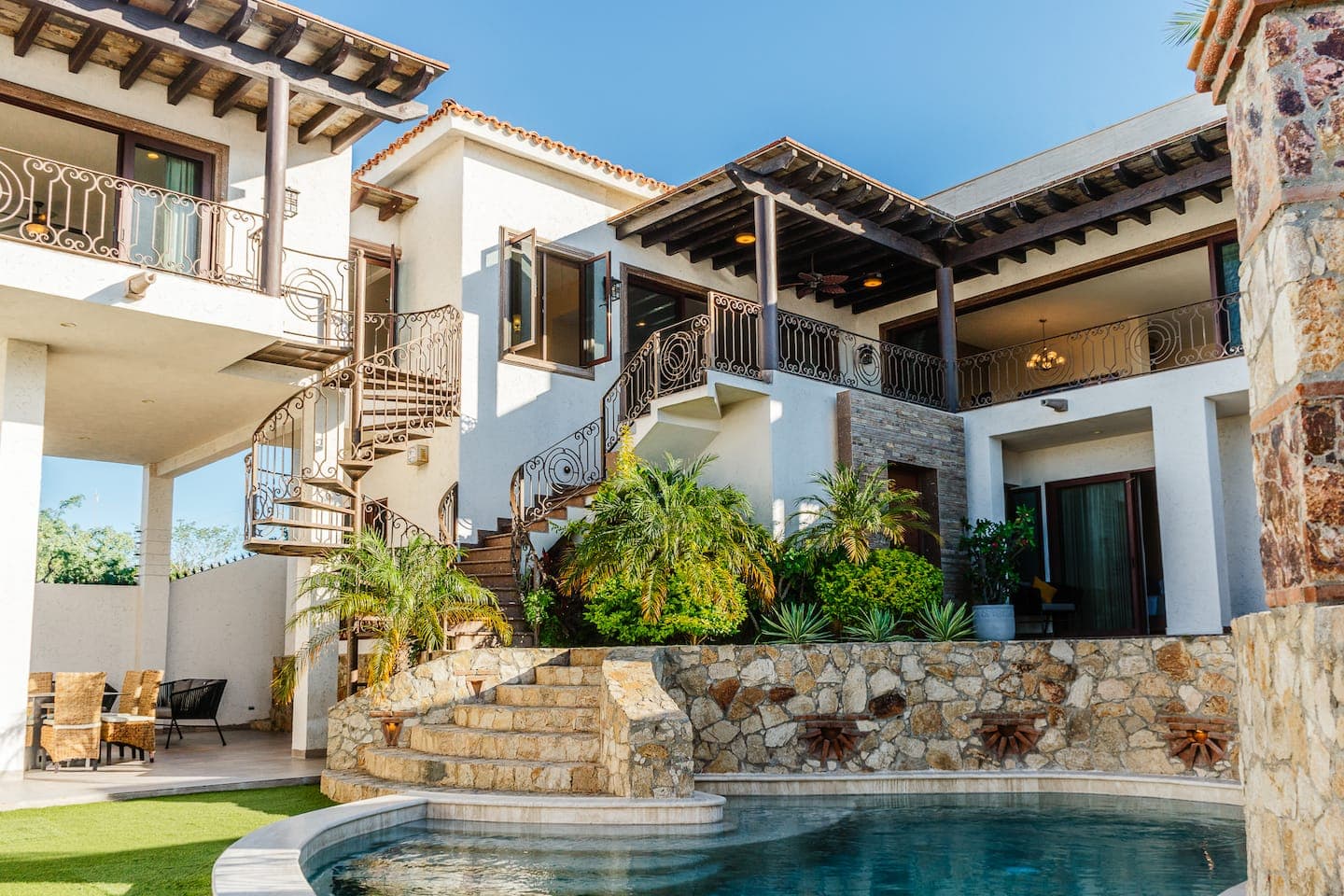 VILLA FUEGO