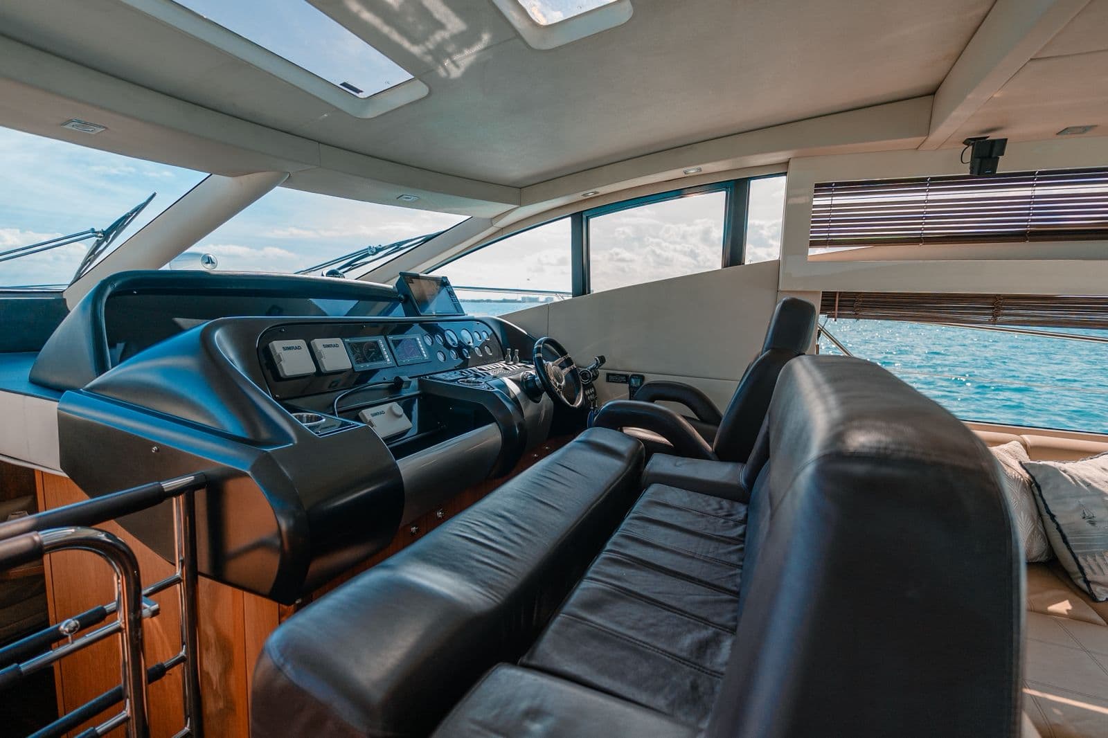 SUNSEEKER PREDATOR 64’ photo 2