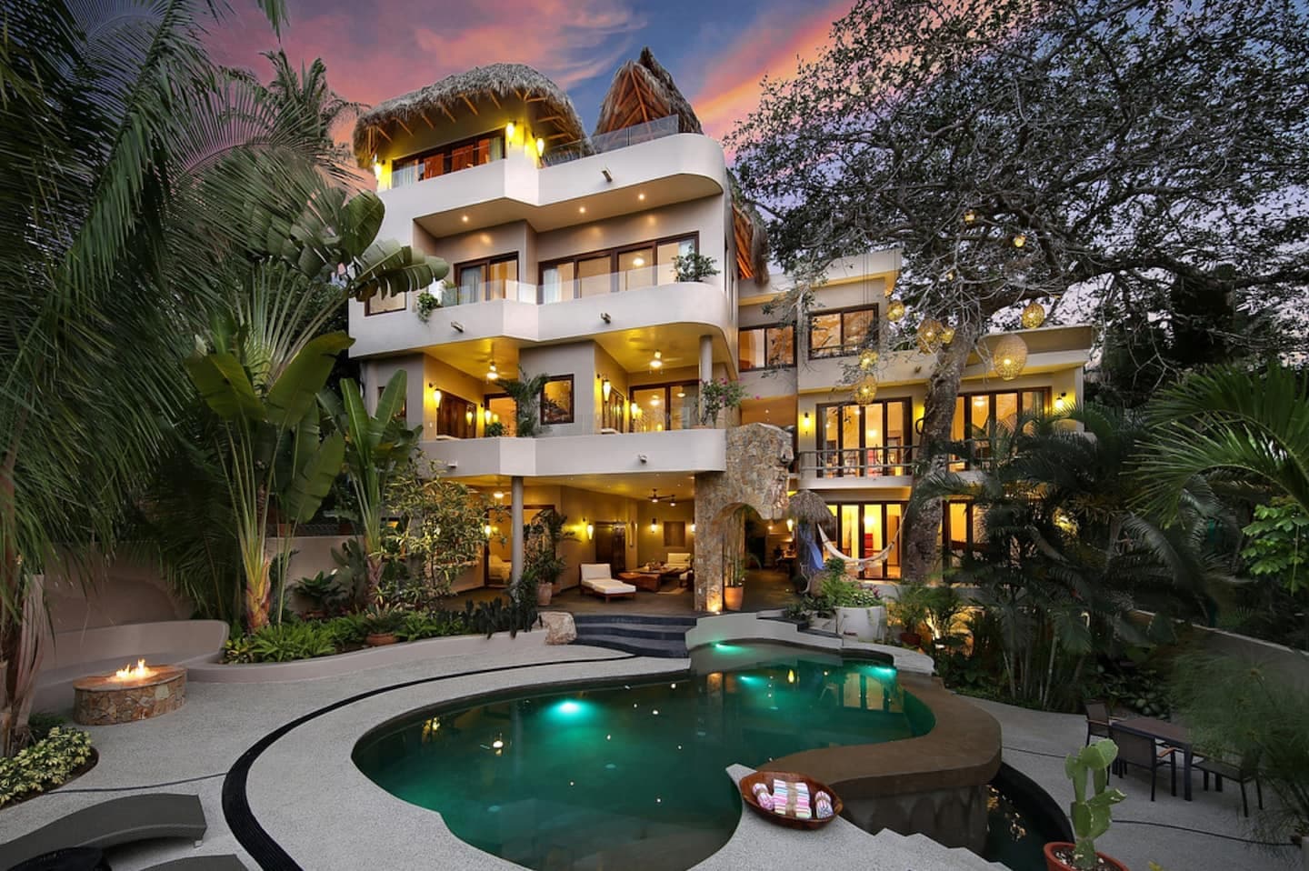 CASA MISTIKA
