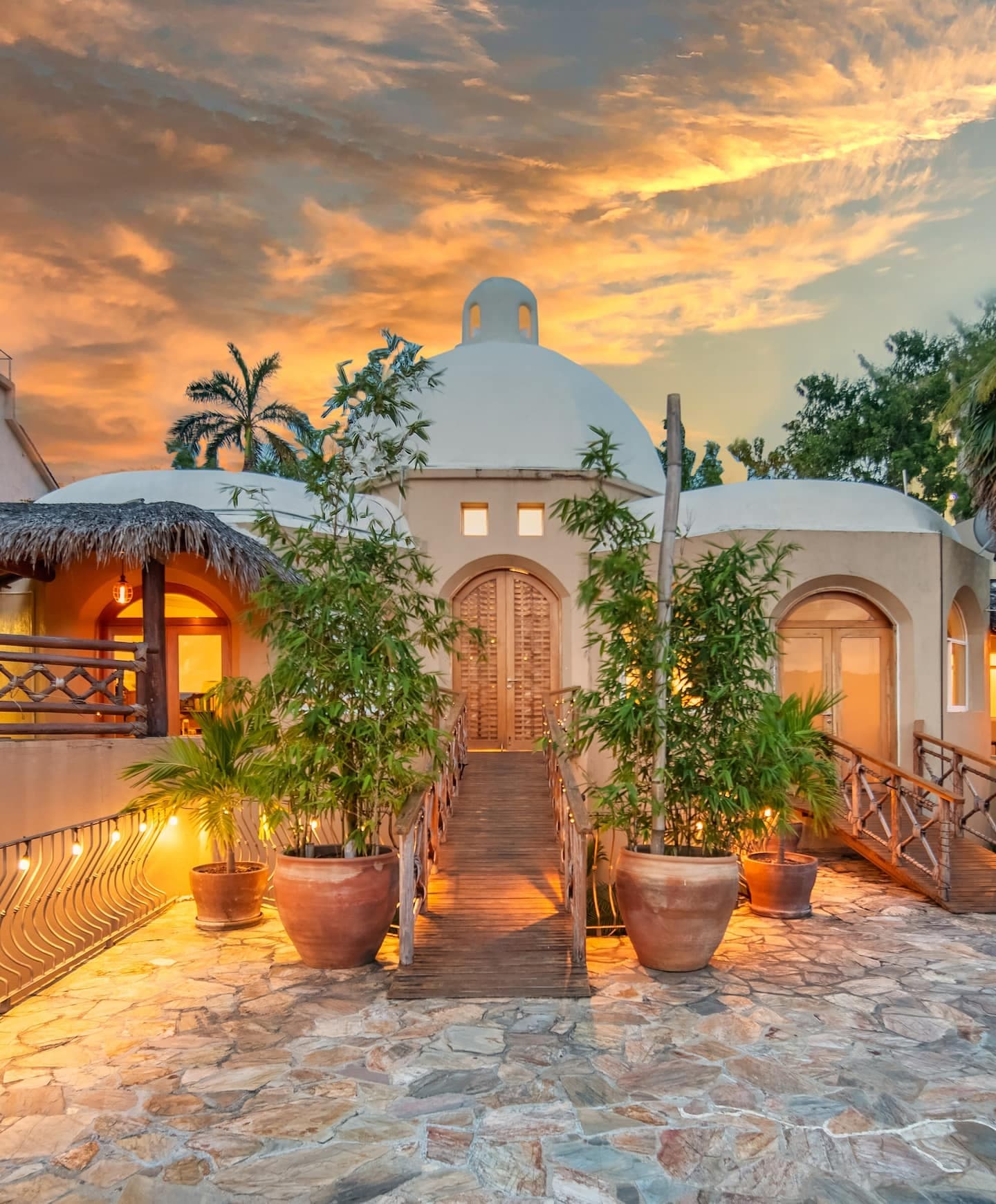 CASA MAKA