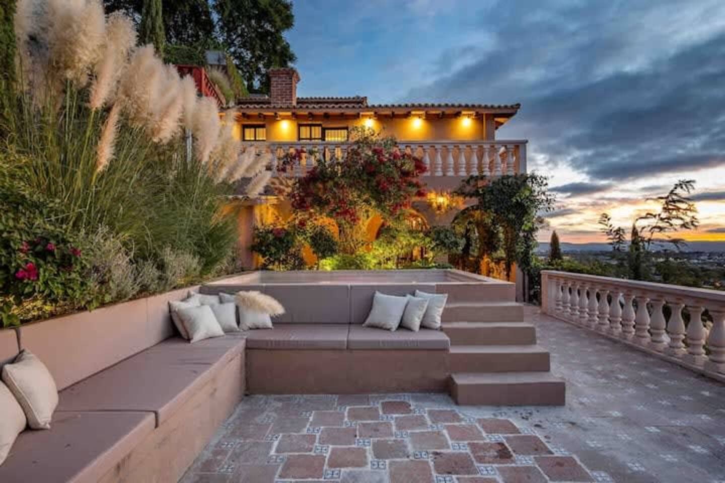 CASA VISTA