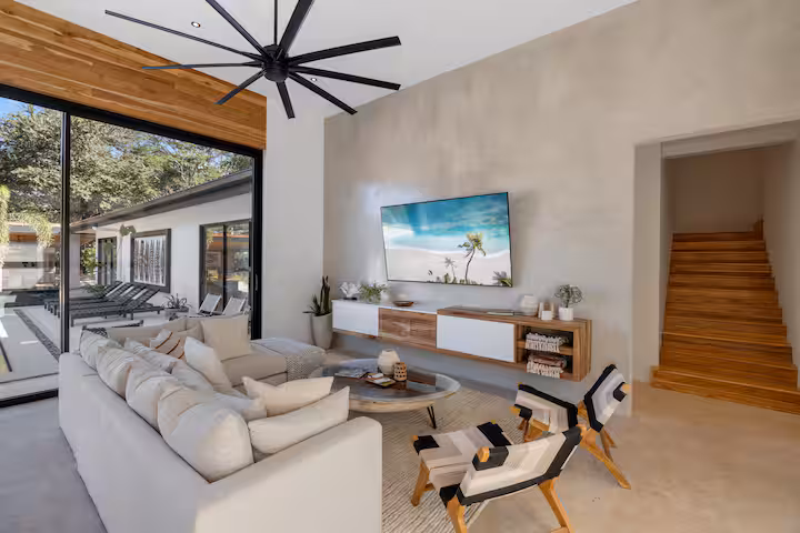 VILLA BLANCA photo 5