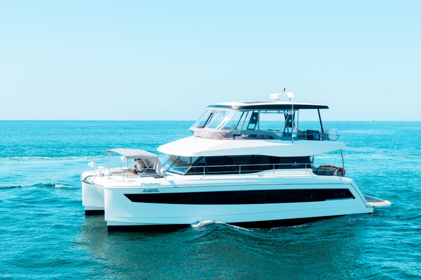 CATAMARAN 44´ photo 5