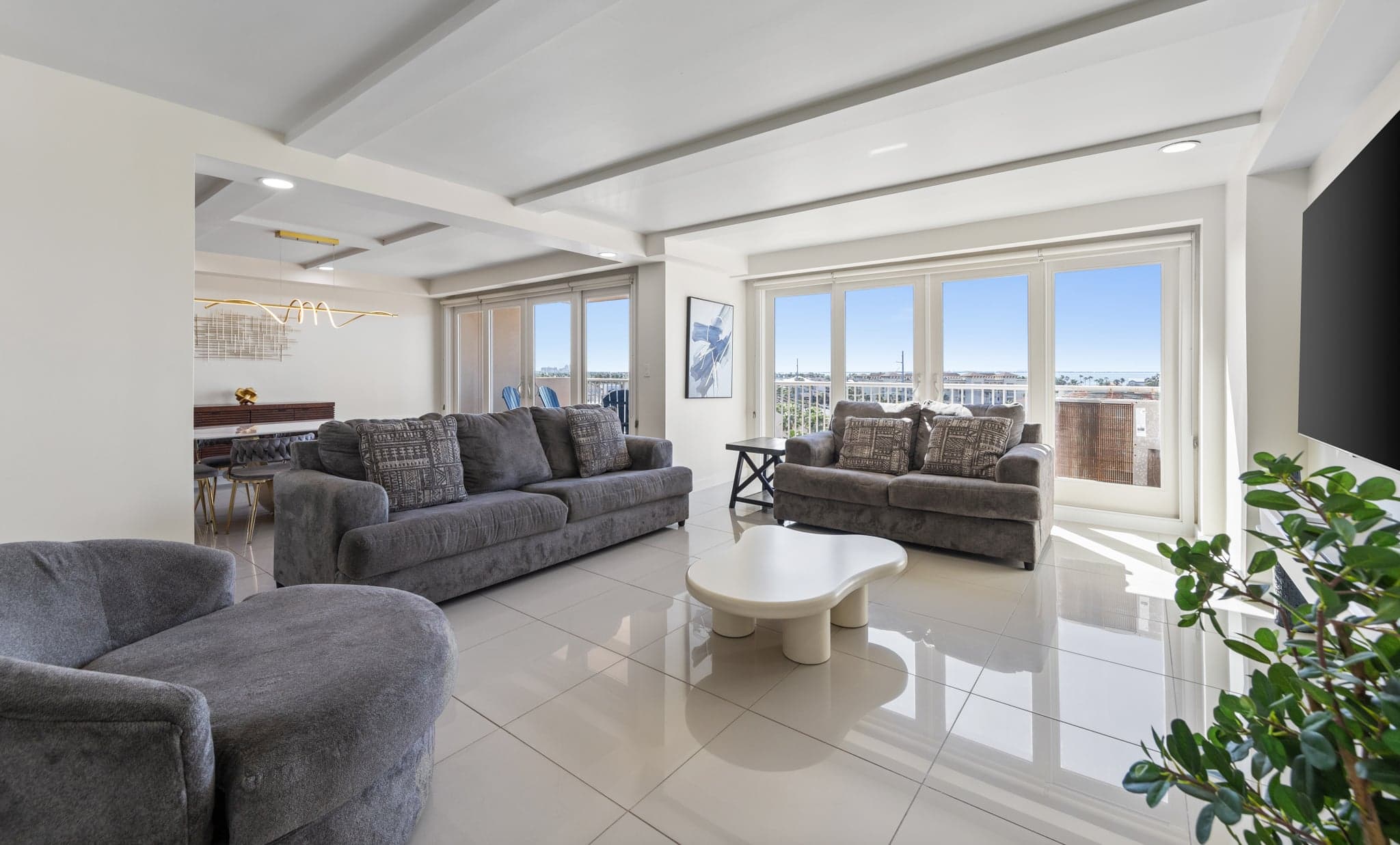 SOLARE TOWER 602 photo 2