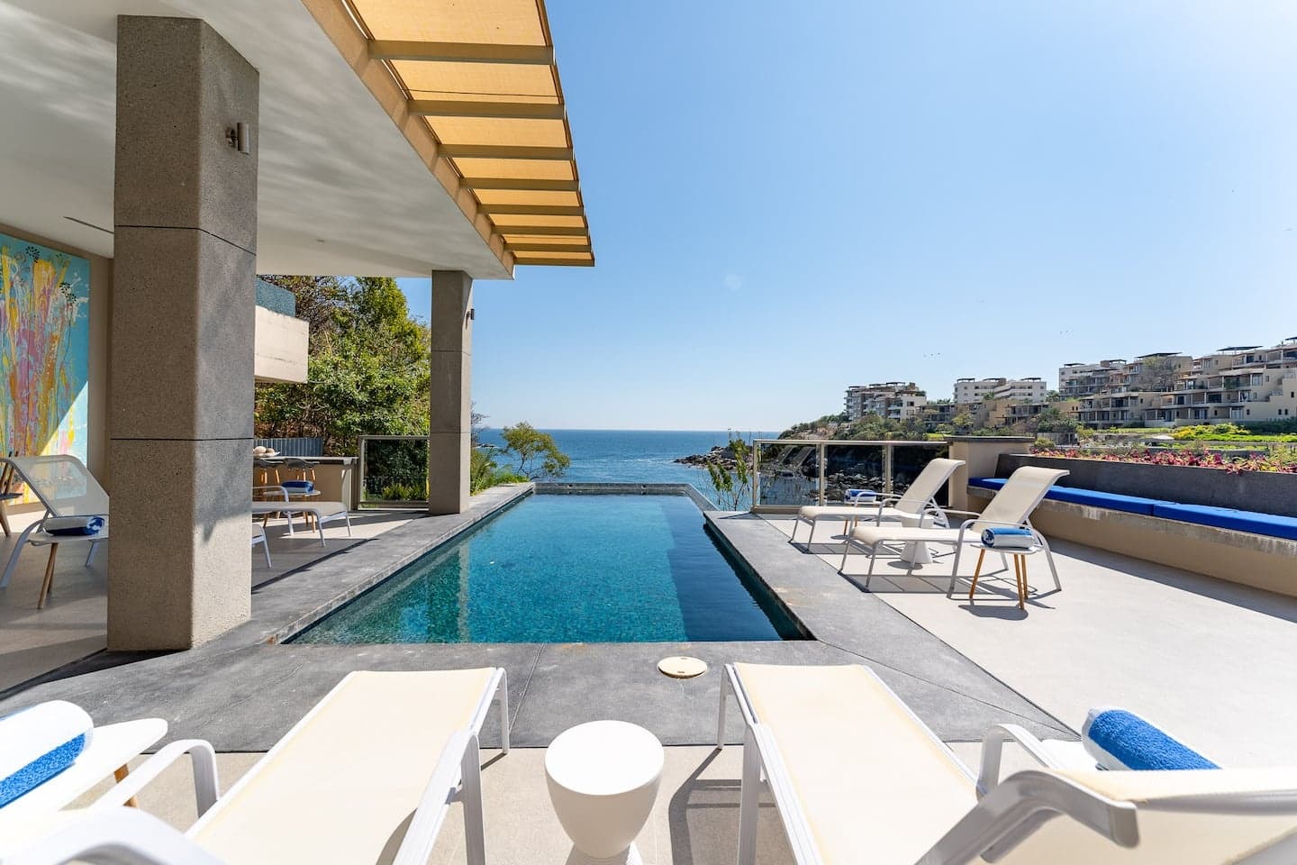 VILLA MONTECARLO