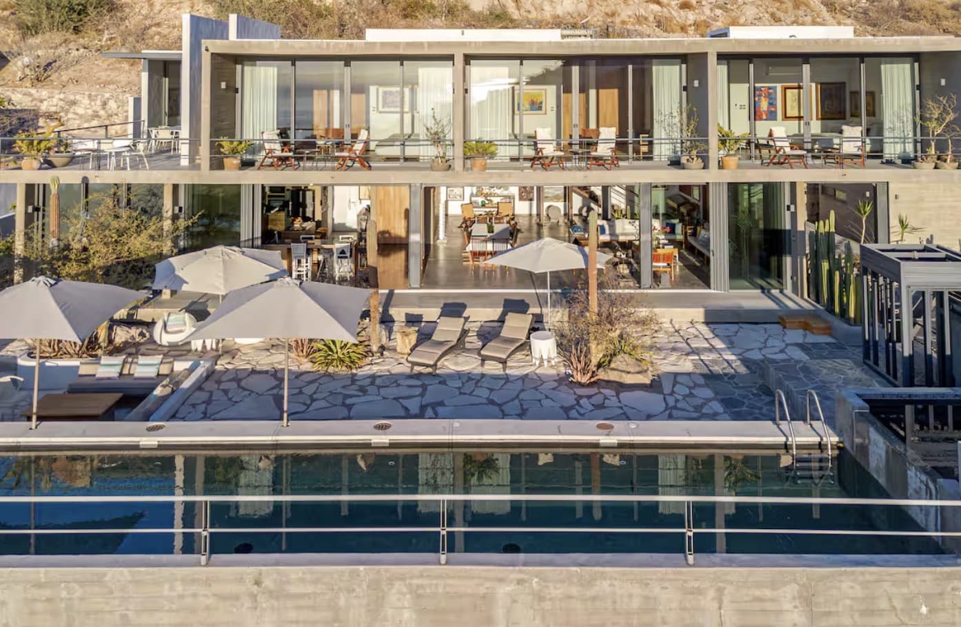 CASA BLACKALLER
