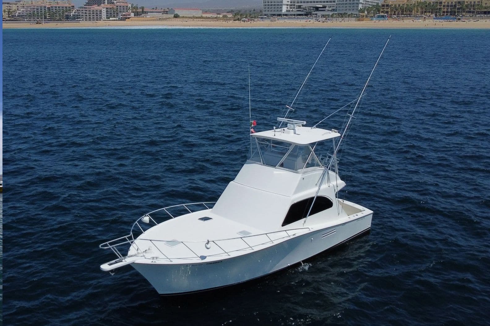 42' POST LUXURY CHARTER photo 3