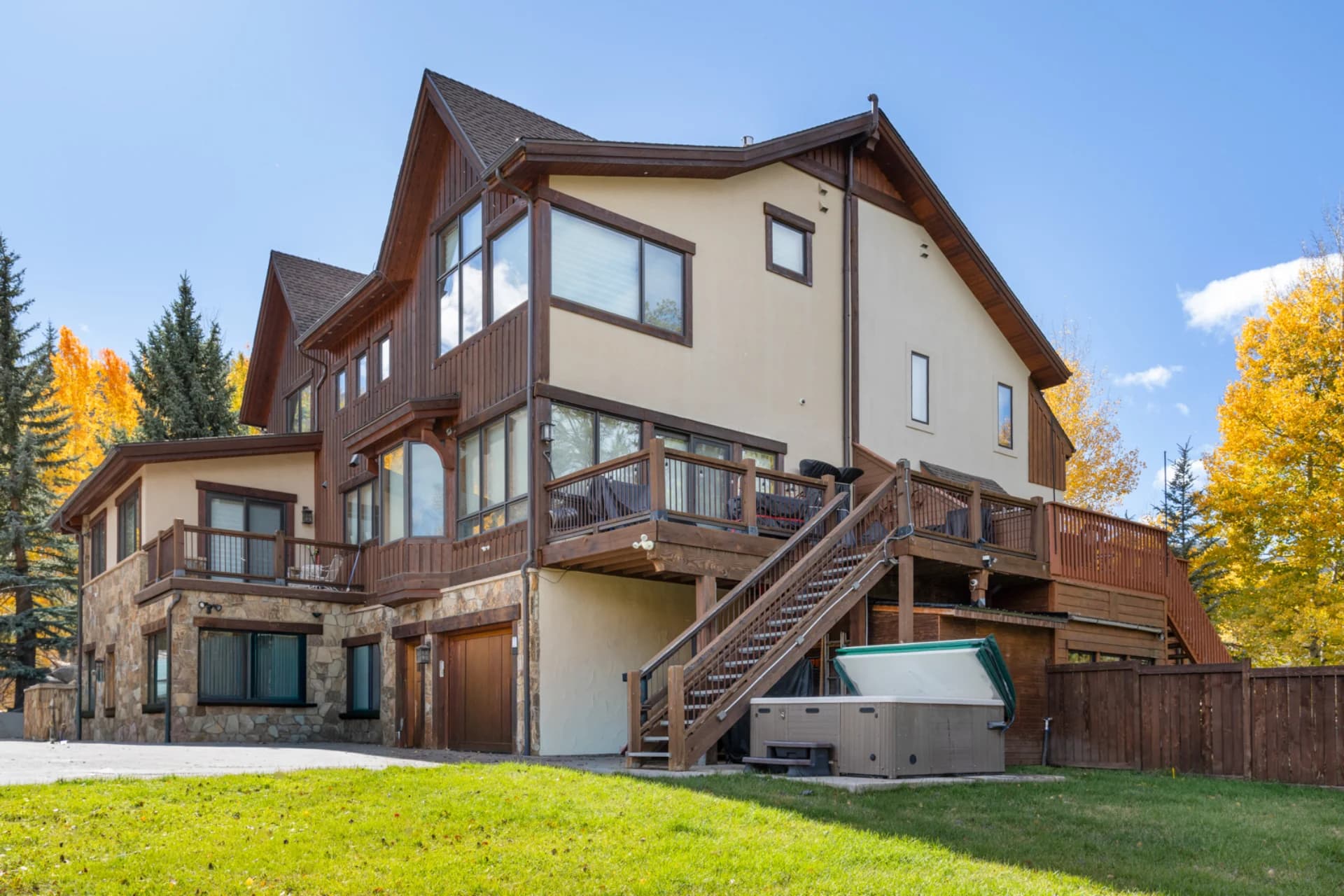 DEERPATH HAUS