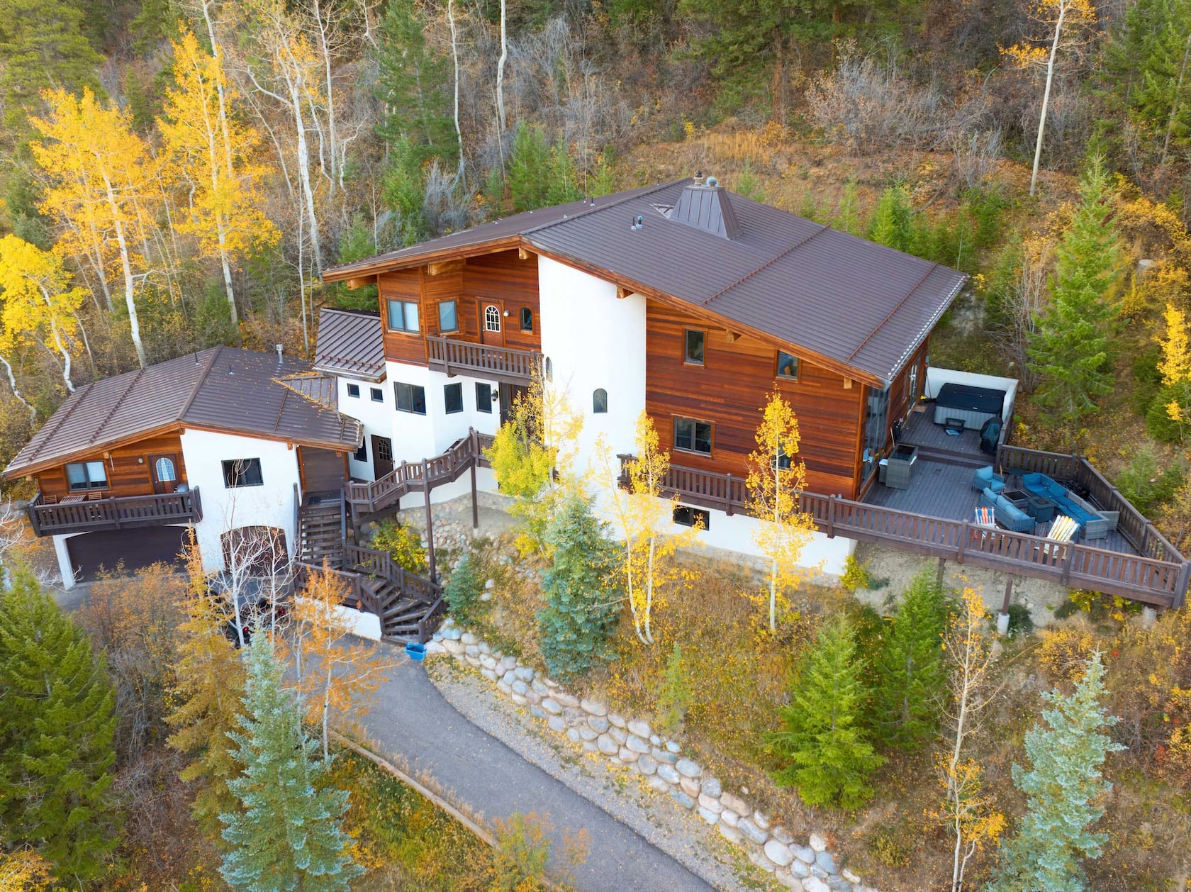 VAIL VALLEY ESCAPE