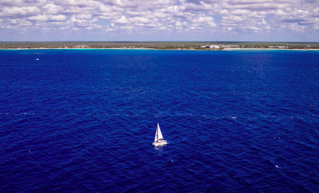 AVENTURA SAIL CATAMARAN 34´ photo 2