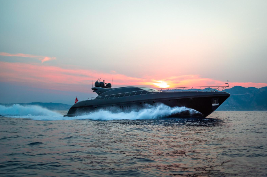 MANGUSTA 108´ photo 4
