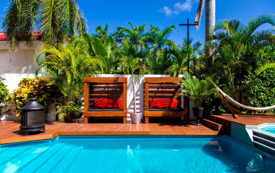 WATERFRONT VILLA photo 5