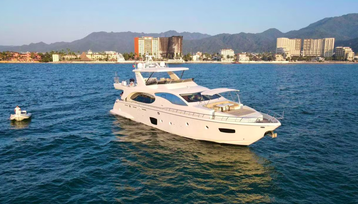AZIMUT 85´