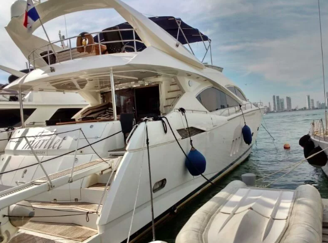 SUNSEEKER 72´ photo 3