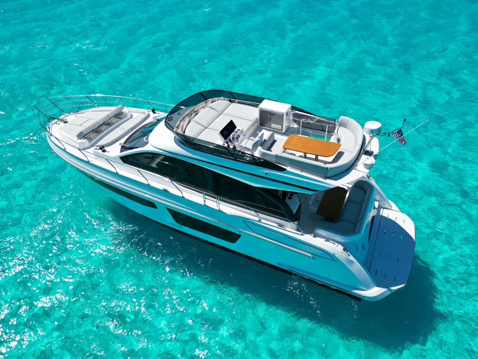 AZIMUT 55´ photo 2
