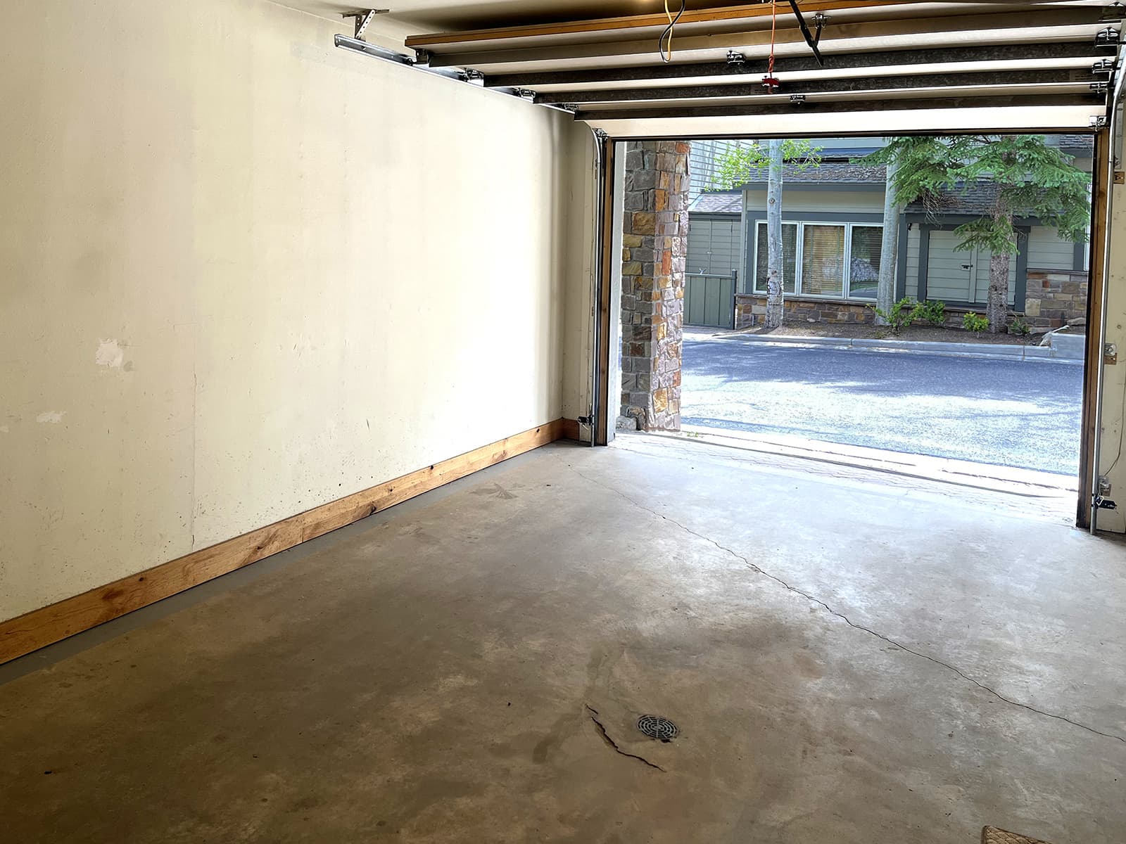 Coldstream Townhome 19 photo 2
