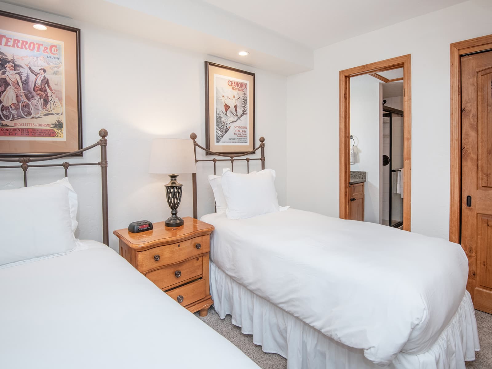 Vantage Point Condo 201 photo 5