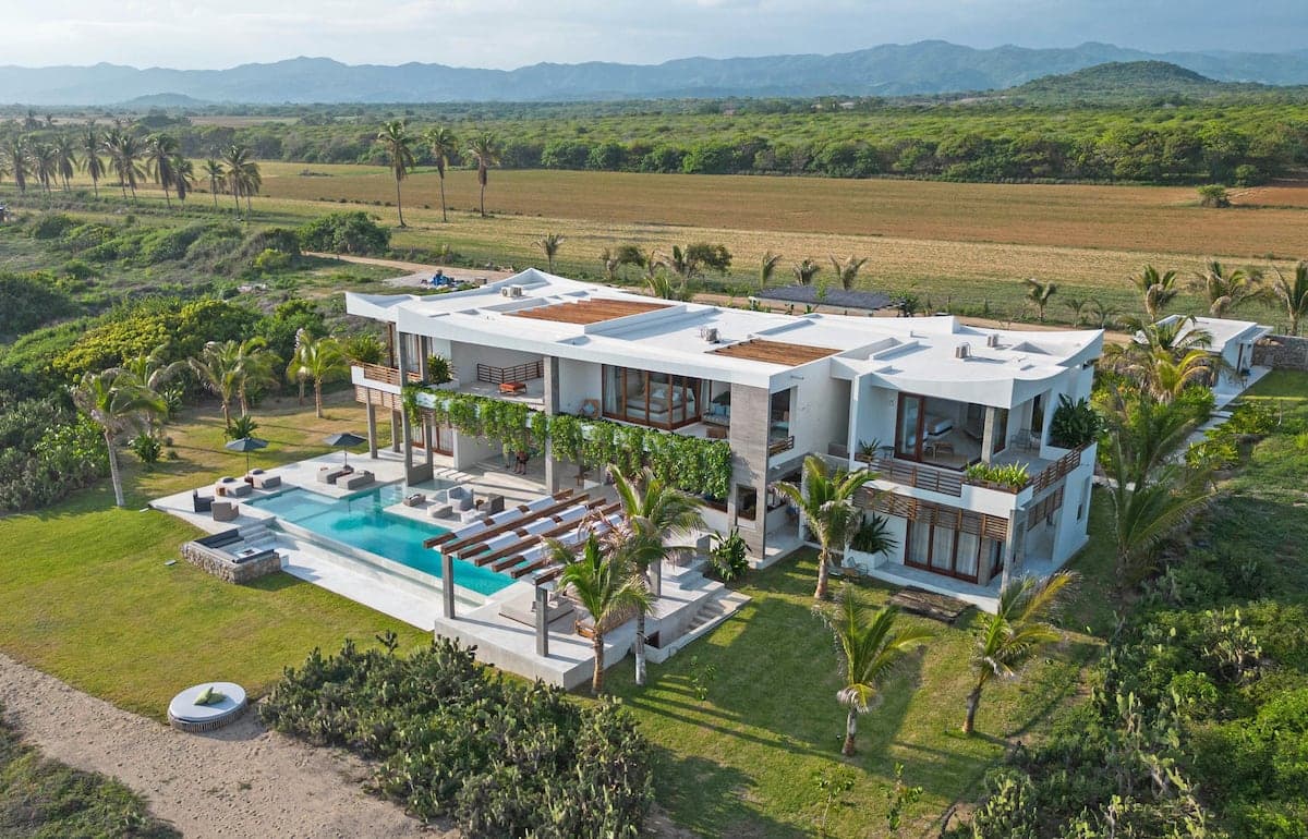 NIKU HOUSE