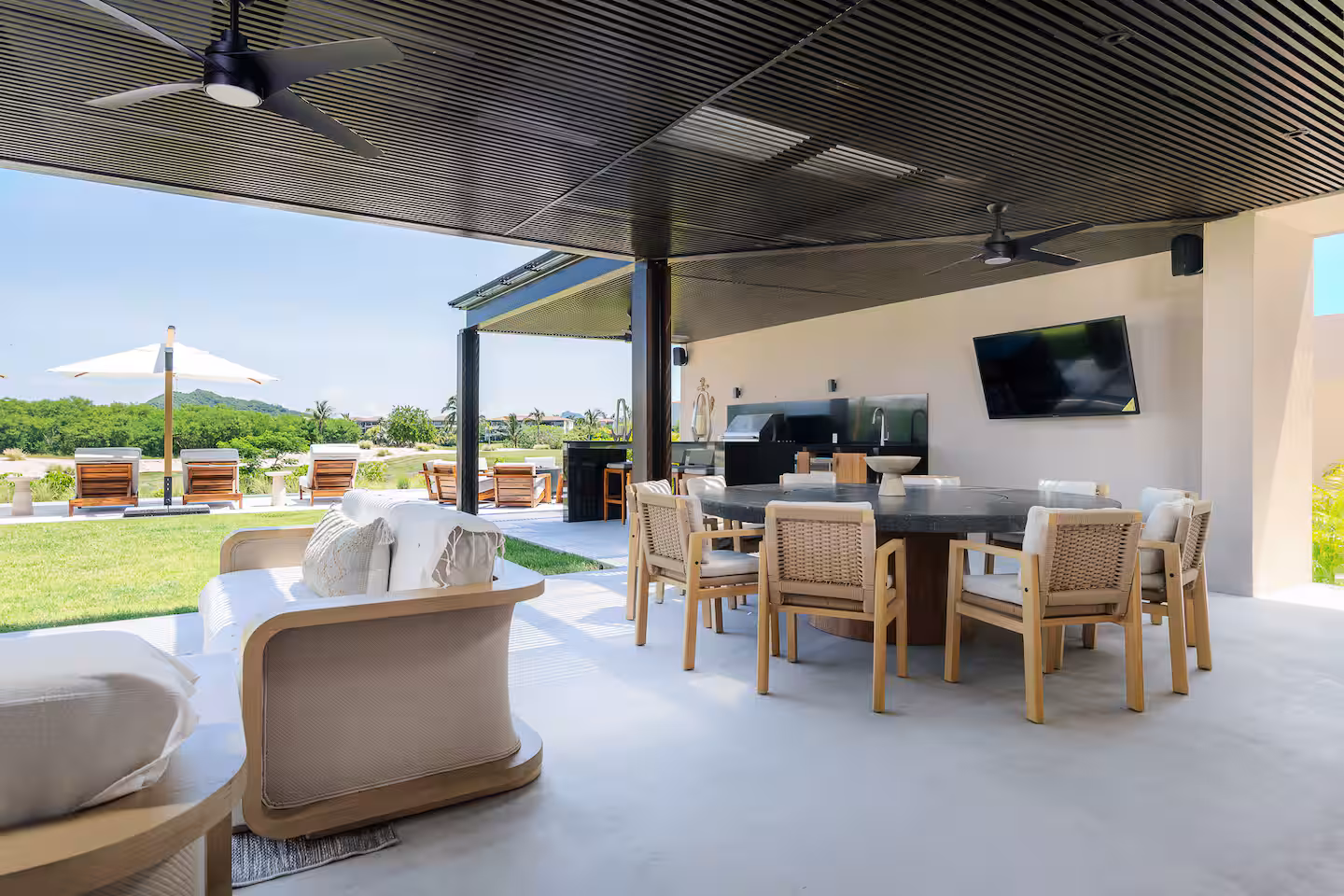 VILLA BREZZA photo 5