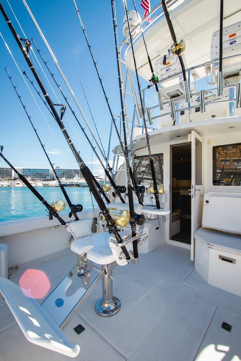 CABO 35' SPORTFISHING CHARTER photo 5