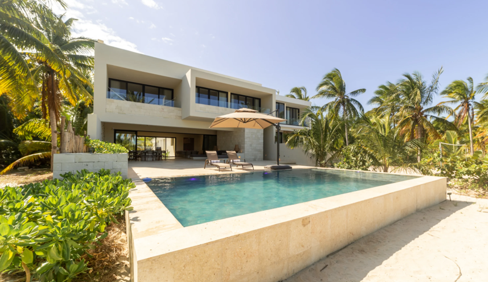 CASA CLARENA photo 2